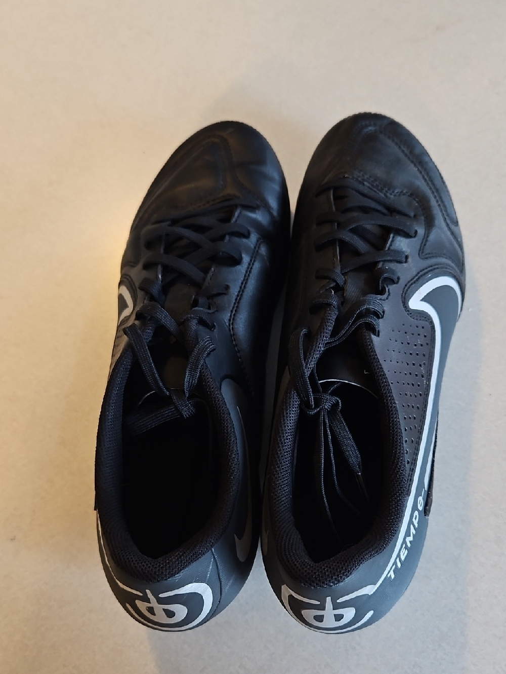 Nike Tempo Soccer Cleats - Picture 3 of 11